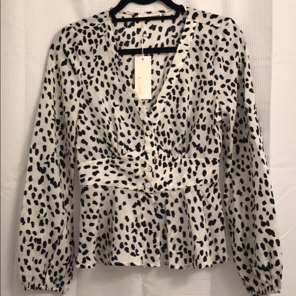 ESSUE top. Never worn, original tags.